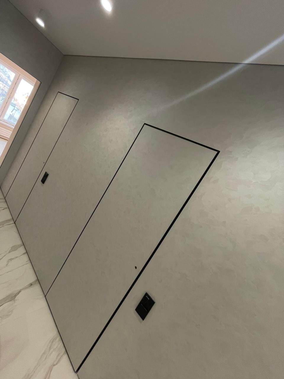 Готовая дверь в интерьере